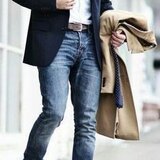 Casatorit, discret, pasional!